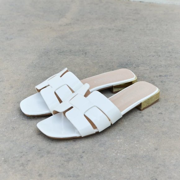 Sold - Picture 3 of 3